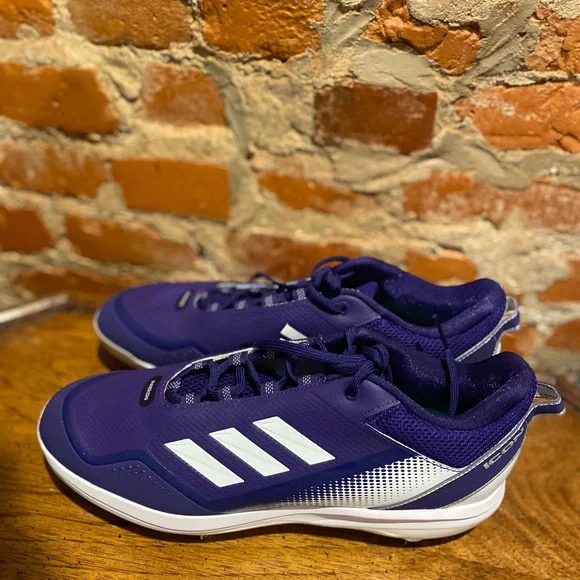 ADIDASWHITE Metal Purple Mid Baseball Cleats TRAINING SHOES Mens SZ 13.5. NWOB